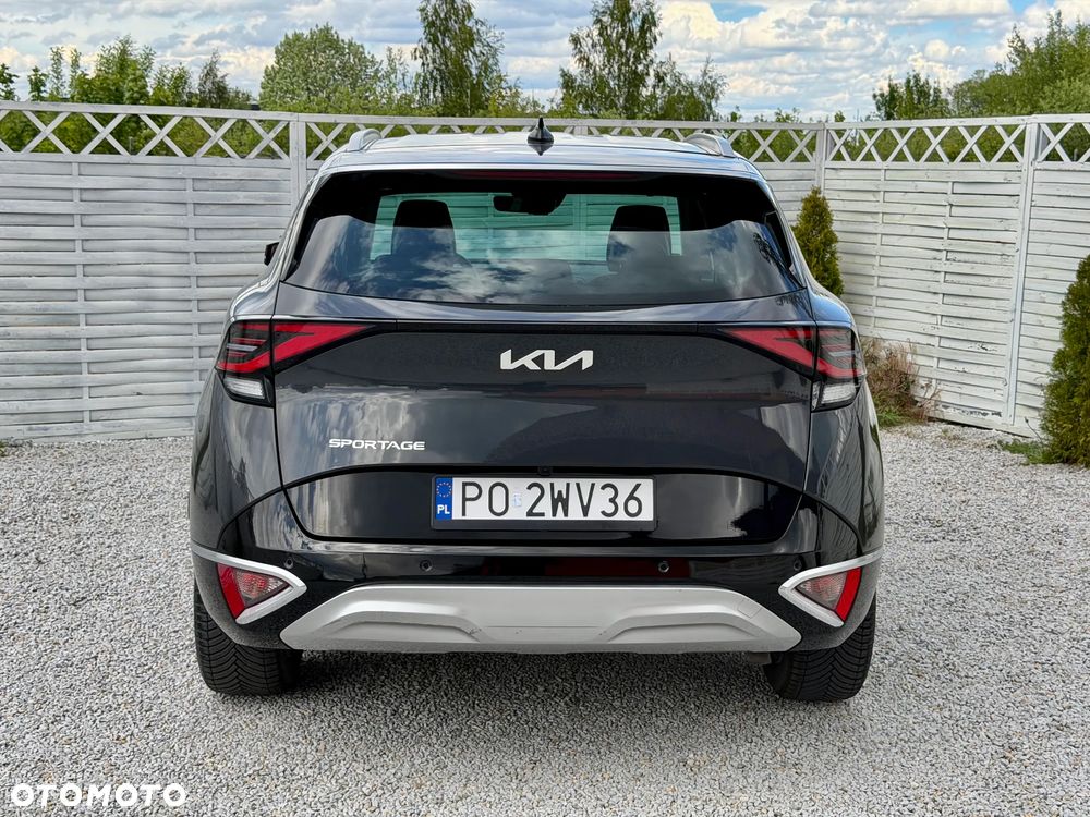 Kia Sportage 1.6 T-GDI HEV Business Line 4WD - 28