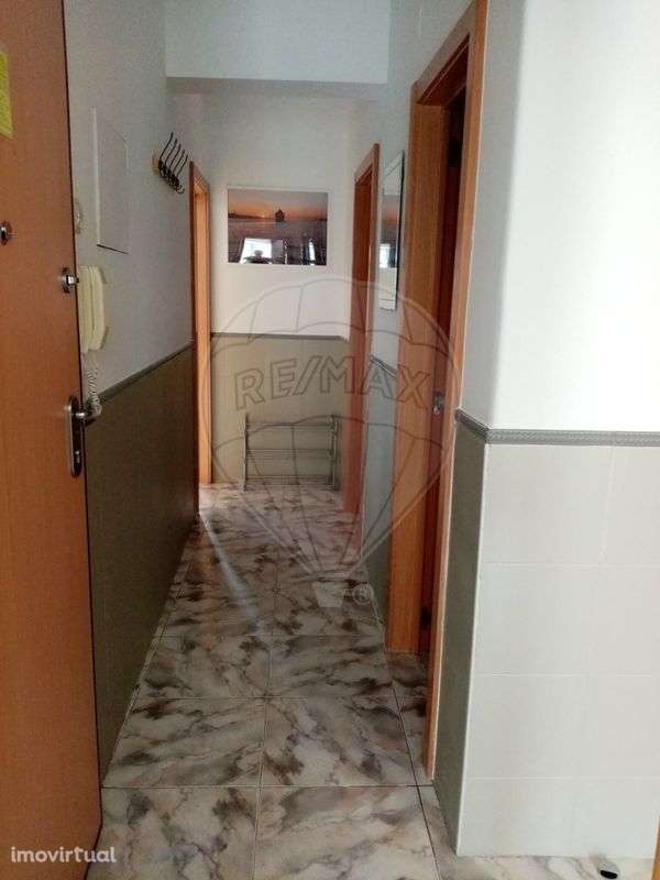 Apartamento T2 para arrendamento - Grande imagem: 5/14
