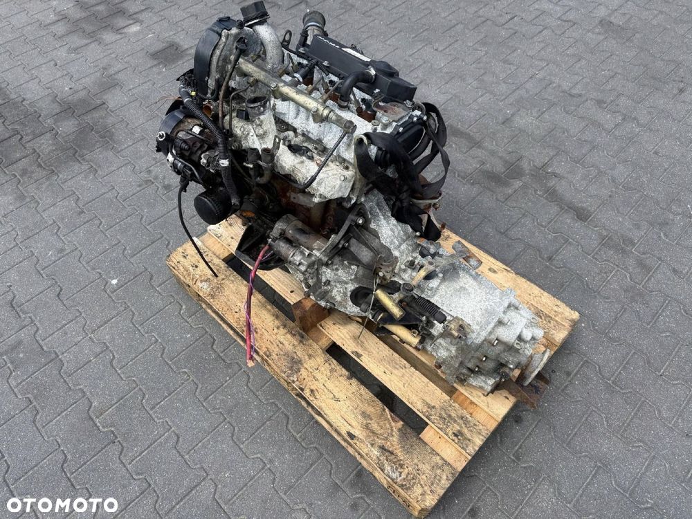 SILNIK KOMPLETNY 2.3 HPI F1AE0481B IVECO DAILY III 2006 - 3