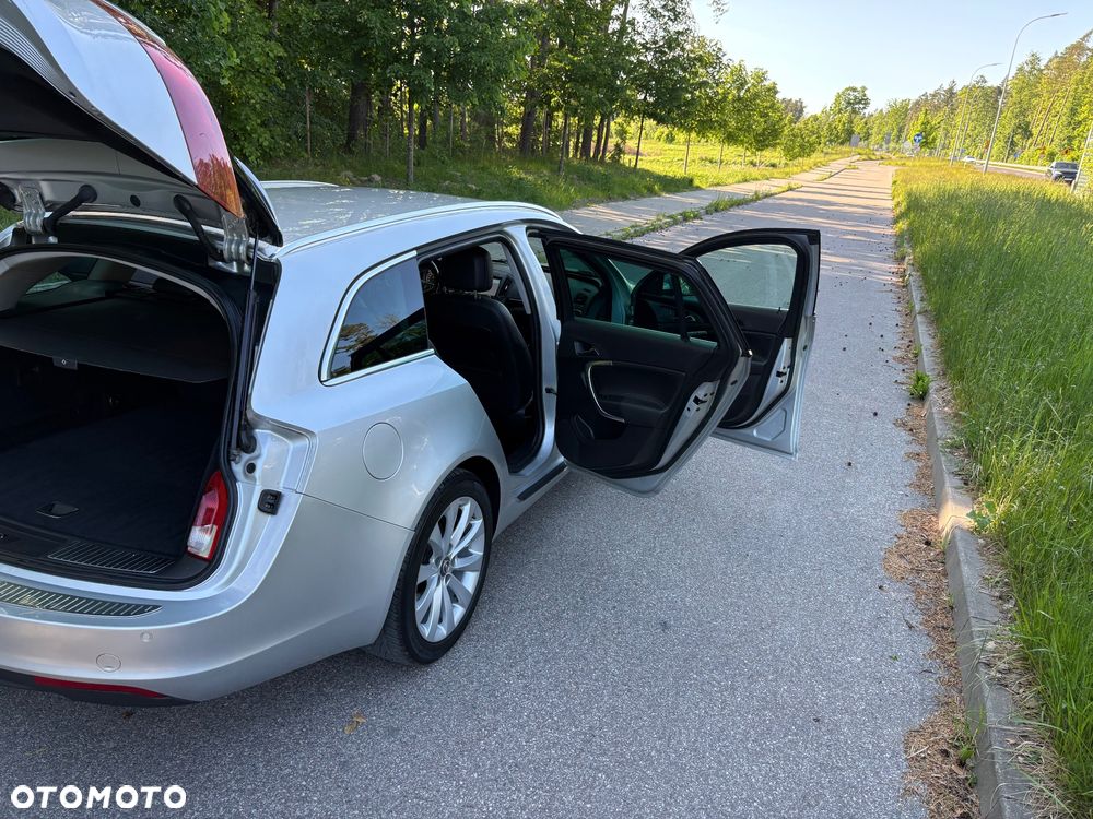 Opel Insignia - 32