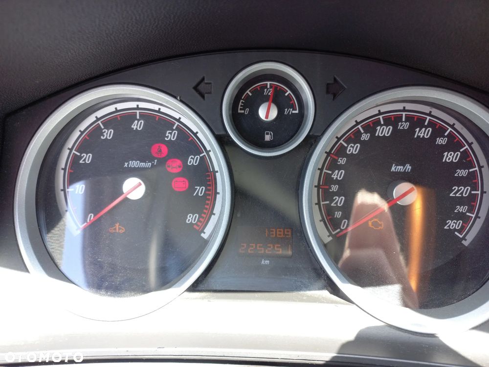 Opel Astra - 9