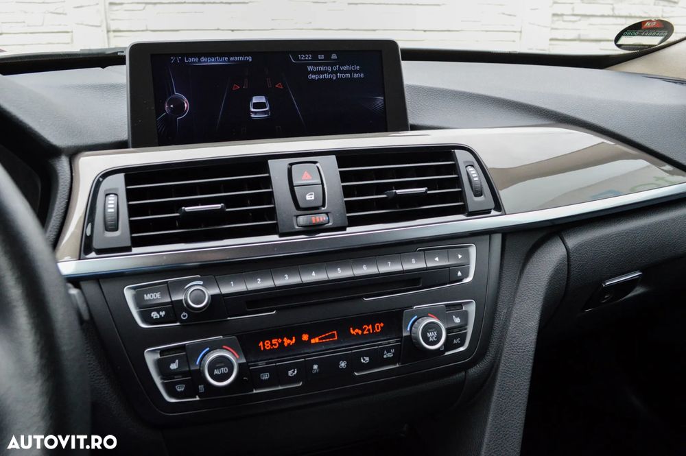BMW Seria 3 320d xDrive Aut. Luxury Line - 27