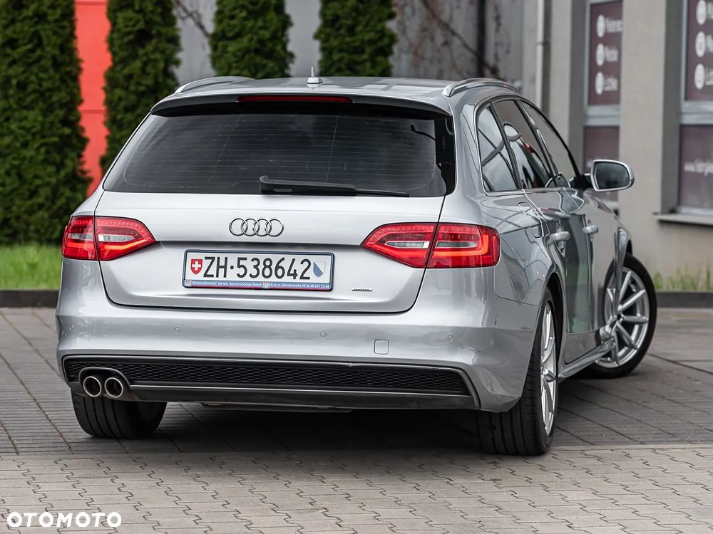 Audi A4 Avant 2.0 TDI DPF clean diesel quattro S tronic S line Sportpaket - 12