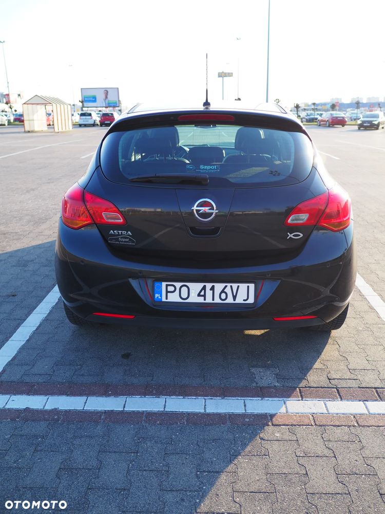 Opel Astra 1.6 - 5