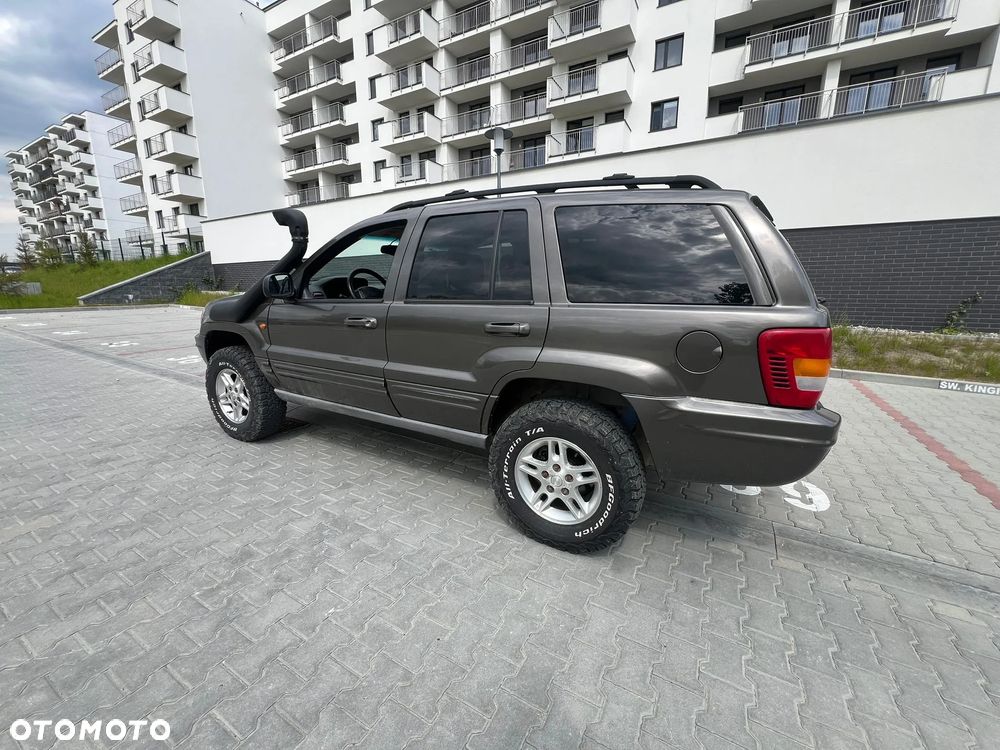 Jeep Grand Cherokee 4.0 Laredo - 5