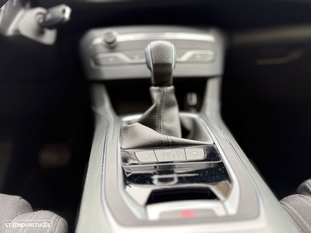 Peugeot 308 SW BlueHDi 120 EAT6 Stop & Start Allure - 22