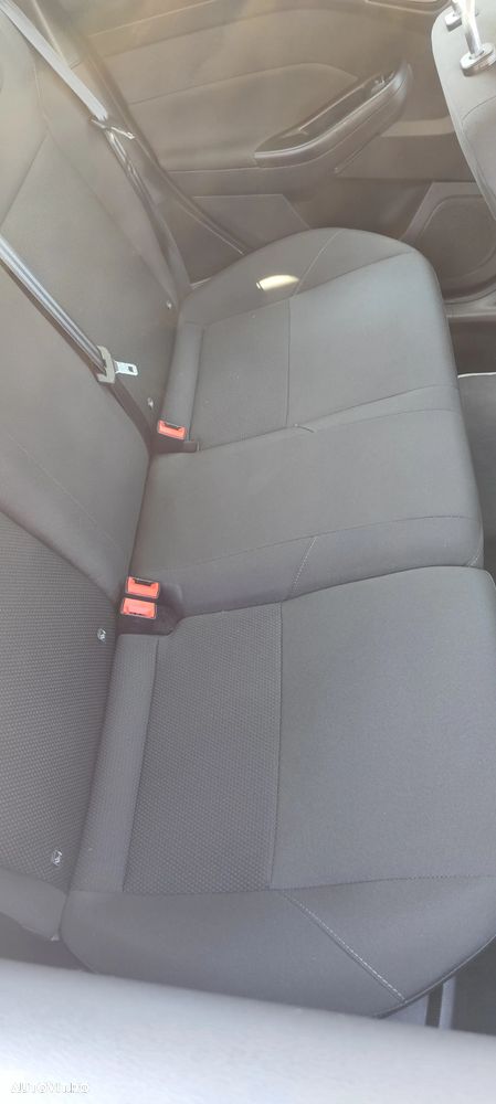 Ford Focus 1.0 EcoBoost ST-Line - 11