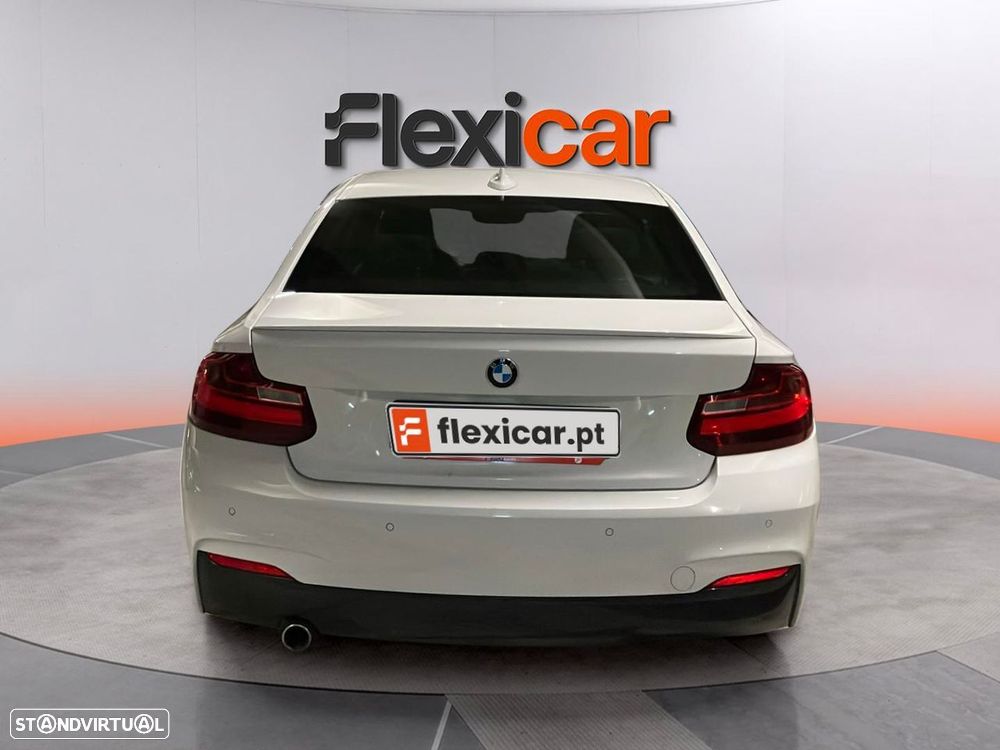 BMW 218 - 8
