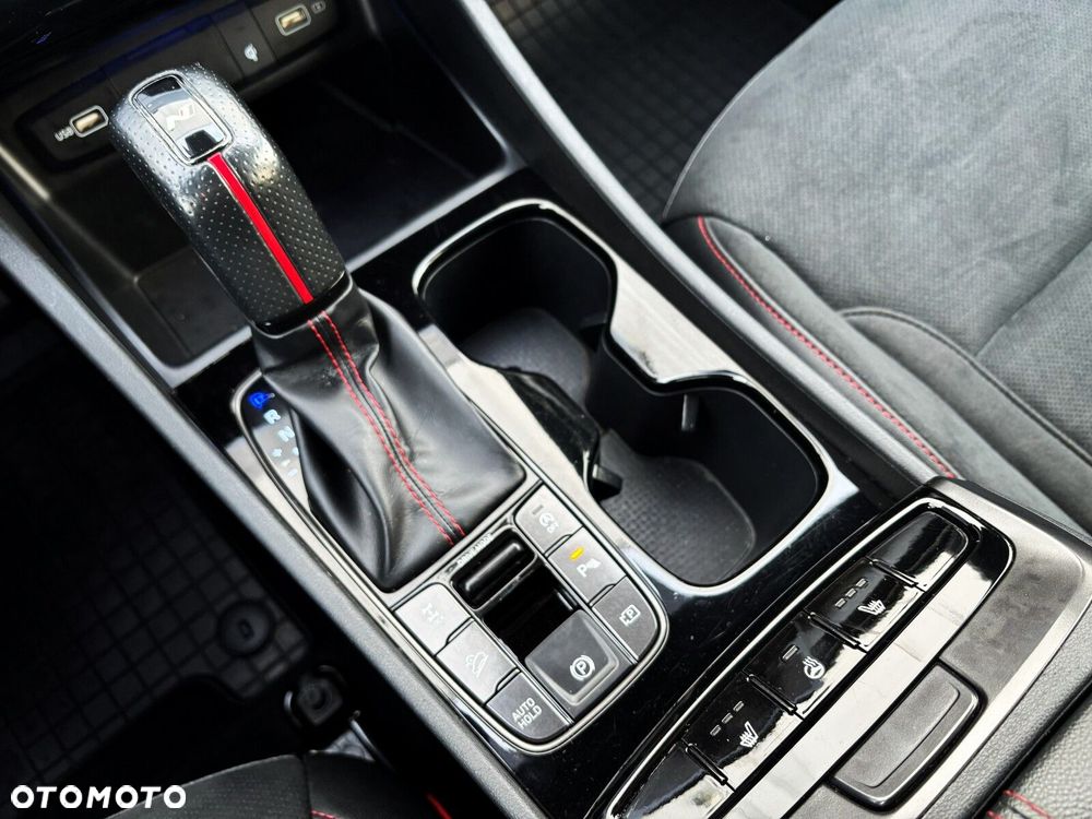 Hyundai Tucson 1.6 T-GDi N-Line 4WD DCT - 17