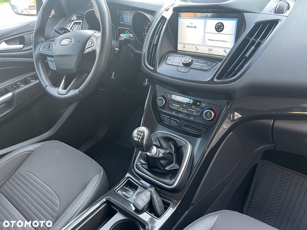 Ford Kuga 2.0 TDCi 4x4 Titanium - 11