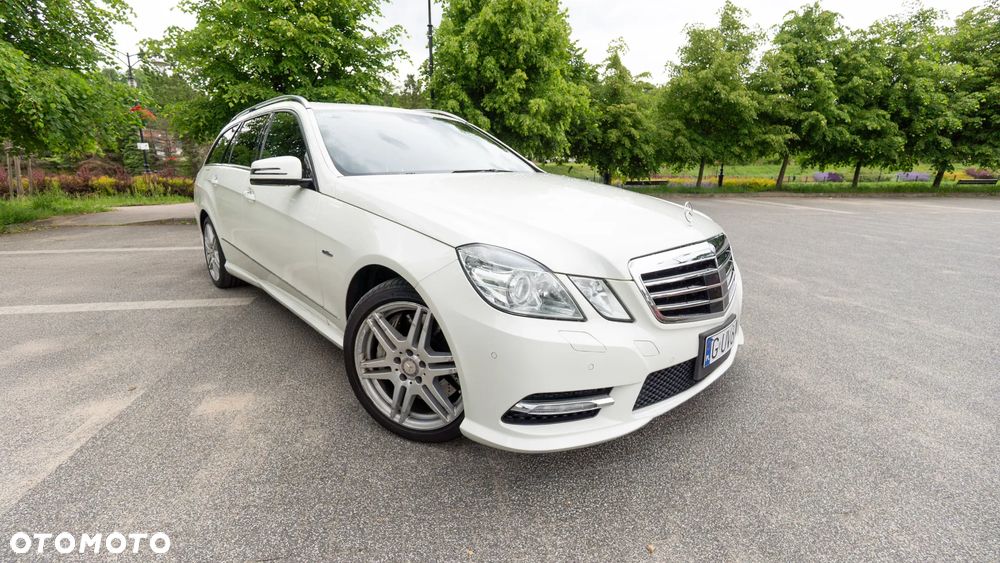 Mercedes-Benz Klasa E 500 BlueEFFICIENCY 7G-TRONIC Avantgarde - 12