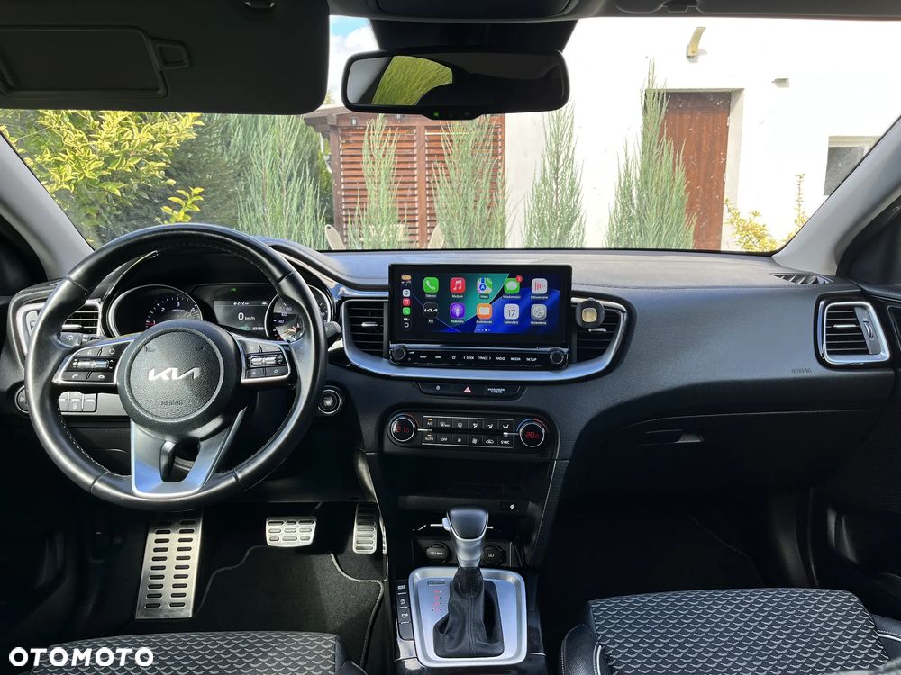 Kia XCeed 1.6 CRDi mHEV L DCT - 14
