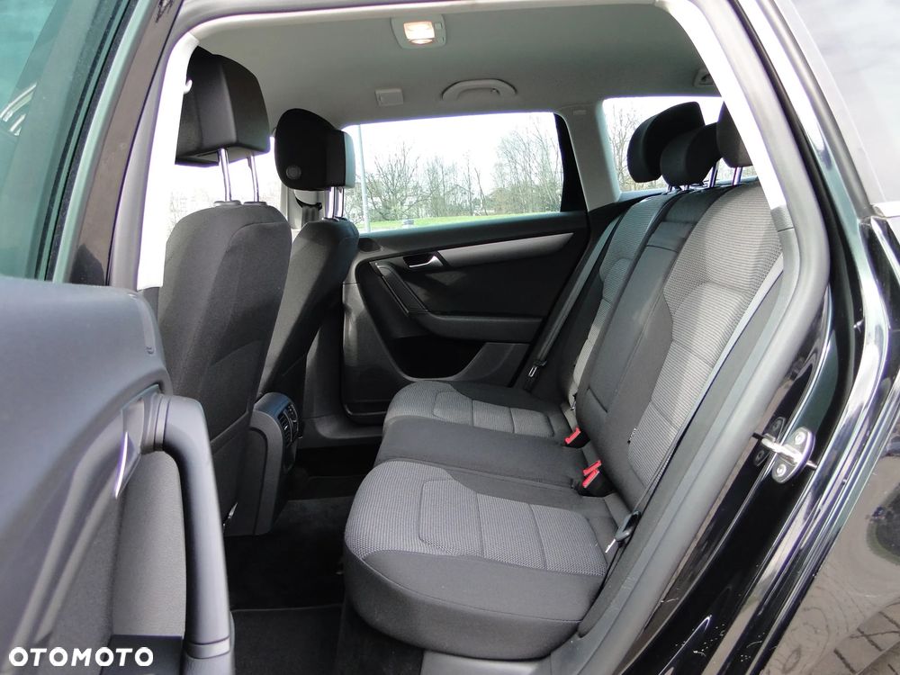 Volkswagen Passat 2.0 TDI BlueMotion Technology Highline - 6