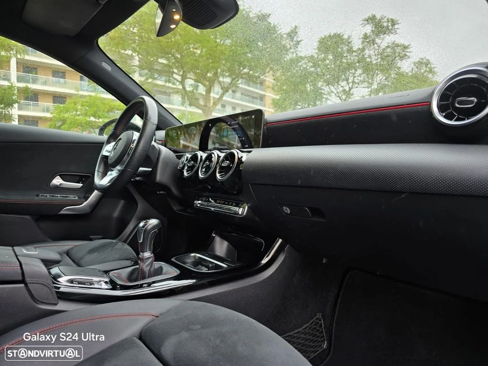 Mercedes-Benz A 160 Advanced AMG Line - 11