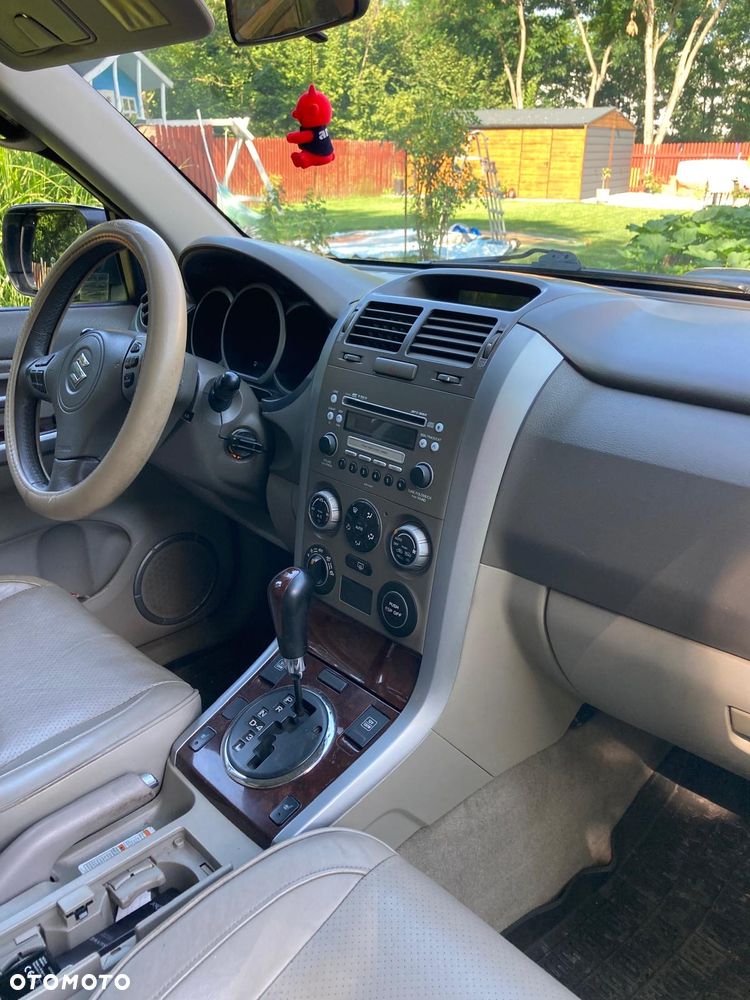 Suzuki Grand Vitara 2.7 V6 - 9
