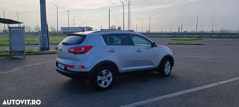 Kia Sportage 1.7 DSL MT 4x2 STYLE - 6