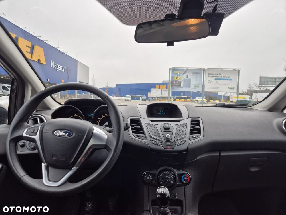 Ford Fiesta 1.6 TDCi SYNC Edition - 9