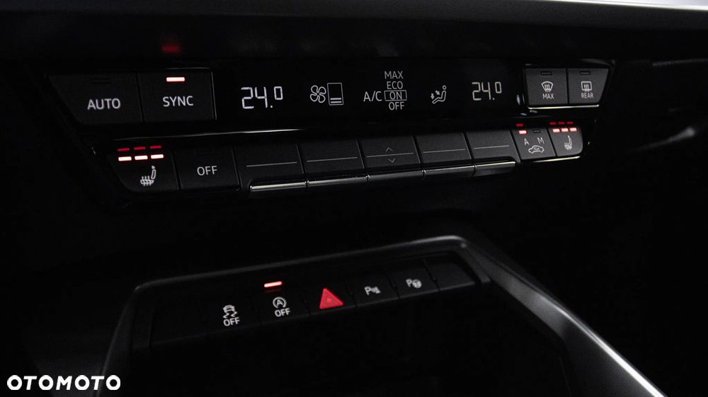 Audi A3 Sportback 35 TFSI mHEV S tronic - 17