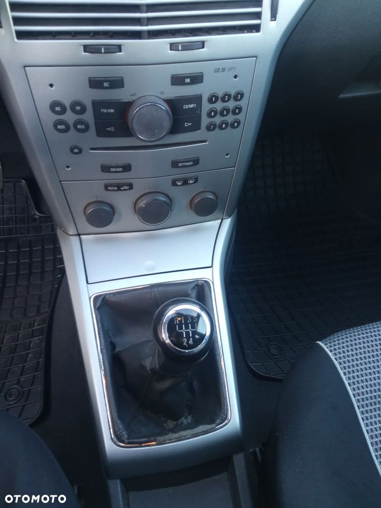 Opel Astra 1.6 Enjoy - 14