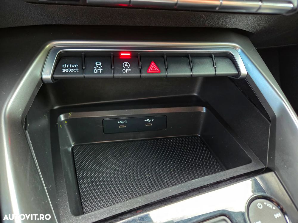 Audi A3 35 TDI ack S tronic sport - 25