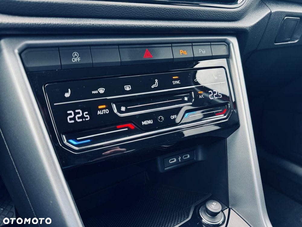 Volkswagen T-Roc 1.5 TSI Special Edition DSG - 28