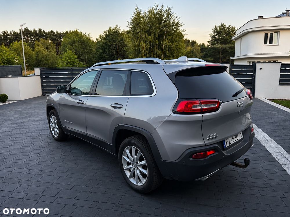 Jeep Cherokee 2.0 MJD Active Drive II Limited - 12