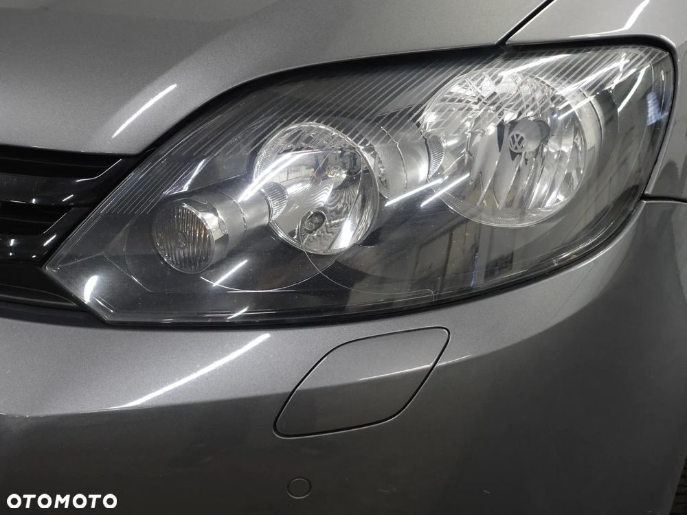 Volkswagen Golf Plus 1.6 TDI DPF MATCH - 14