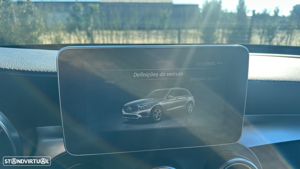 Mercedes-Benz GLC 220 d 4Matic 9G-TRONIC AMG Line - 28