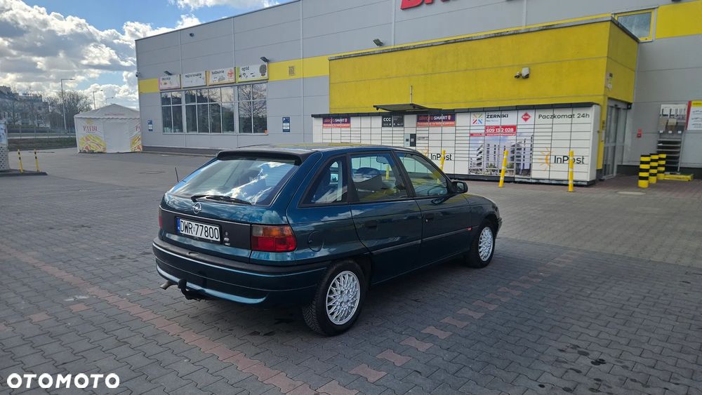 Opel Astra 1.6 16V Dream - 6