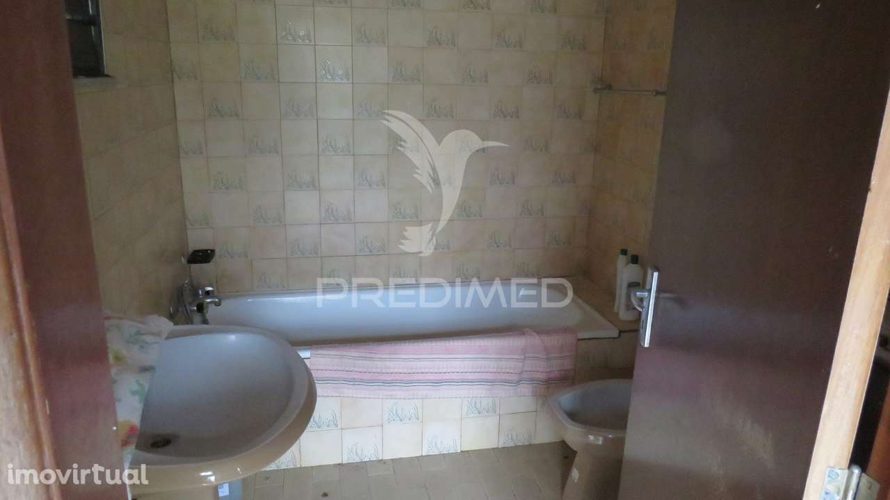 Moradia Térrea T2 com Terreno (750m2) no Santo da Serra - Grande imagem: 5/12