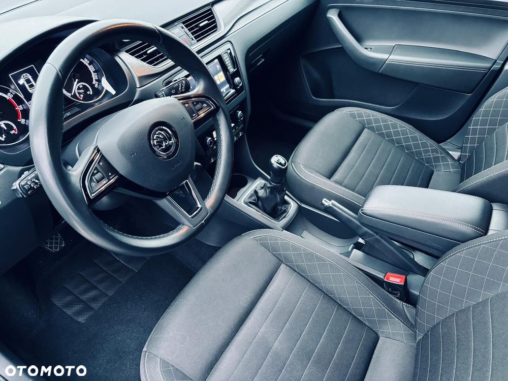 Skoda RAPID Spb 1.0 TSI Style - 11