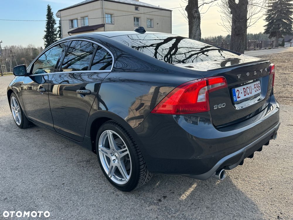 Volvo S60 D3 Summum - 15
