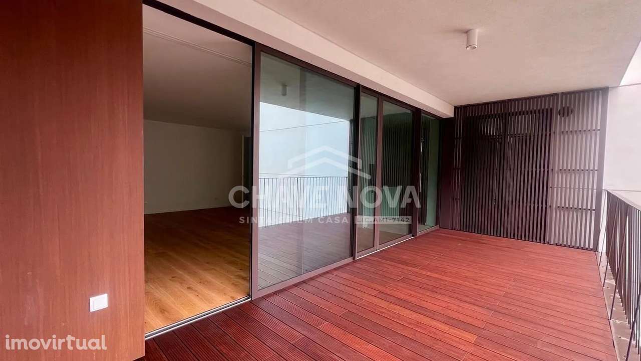 T3 Novo c/ Piscina na Quinta de Cravel em Mafamude - Grande imagem: 3/26