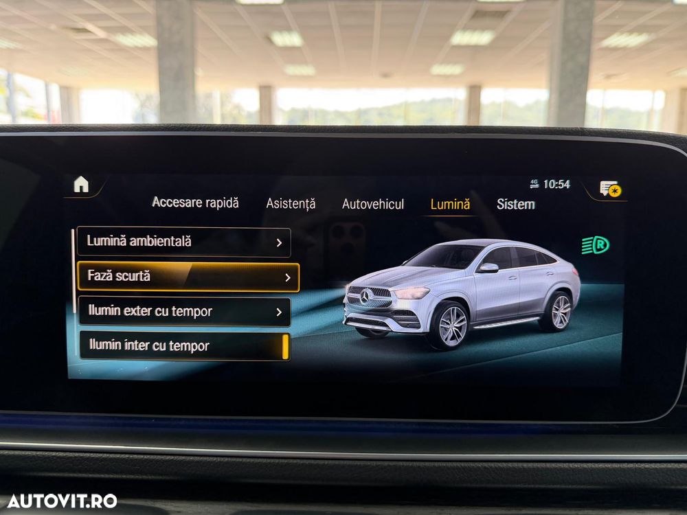 Mercedes-Benz GLE Coupe 300 d 4Matic 9G-TRONIC AMG Line - 35