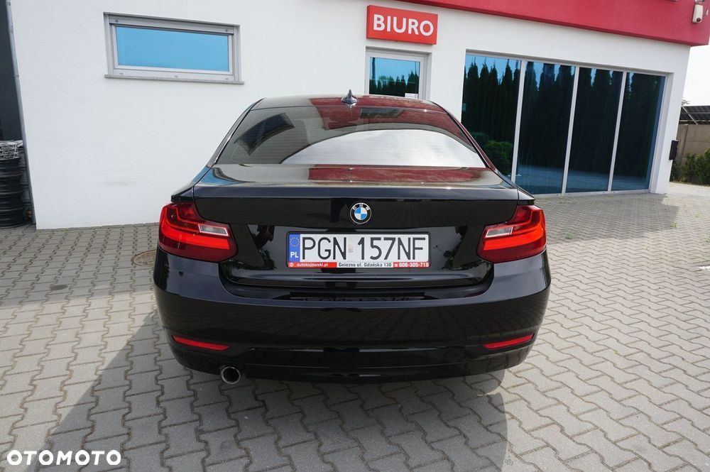 BMW Seria 2 218i Sport Line - 32