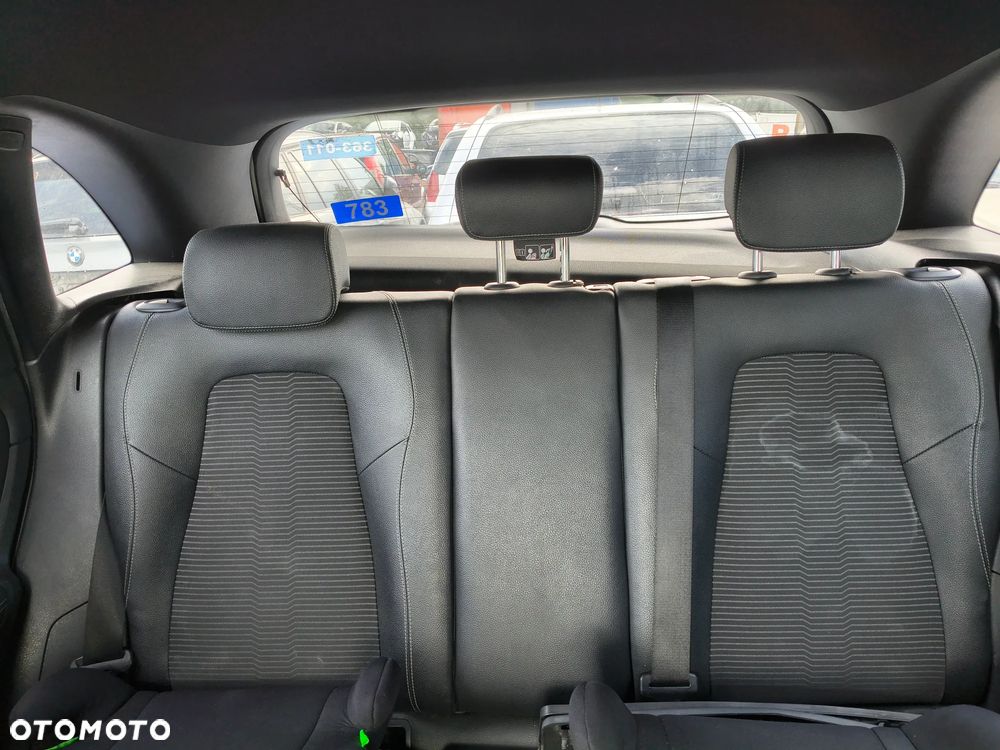 MERCEDES-BENZ KLASA B (W247) B 200 1.3 benzyna 2018 NA CZĘŚCI - 28