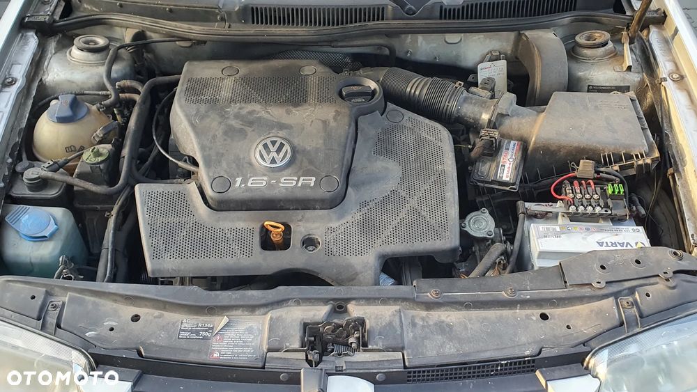 Volkswagen Bora 1.6 Comfortline - 13