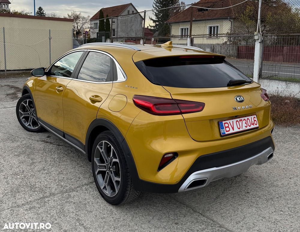 Kia XCeed 1.6 CRDi DCT7 LAUNCH EDITION - 3