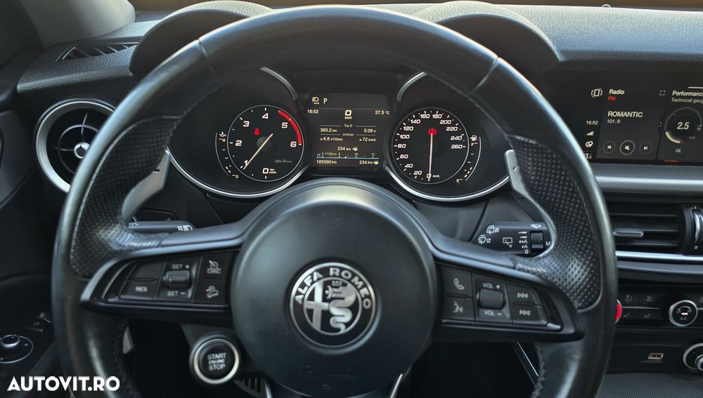 ALFA ROMEO Stelvio 2021 — imagine 12
