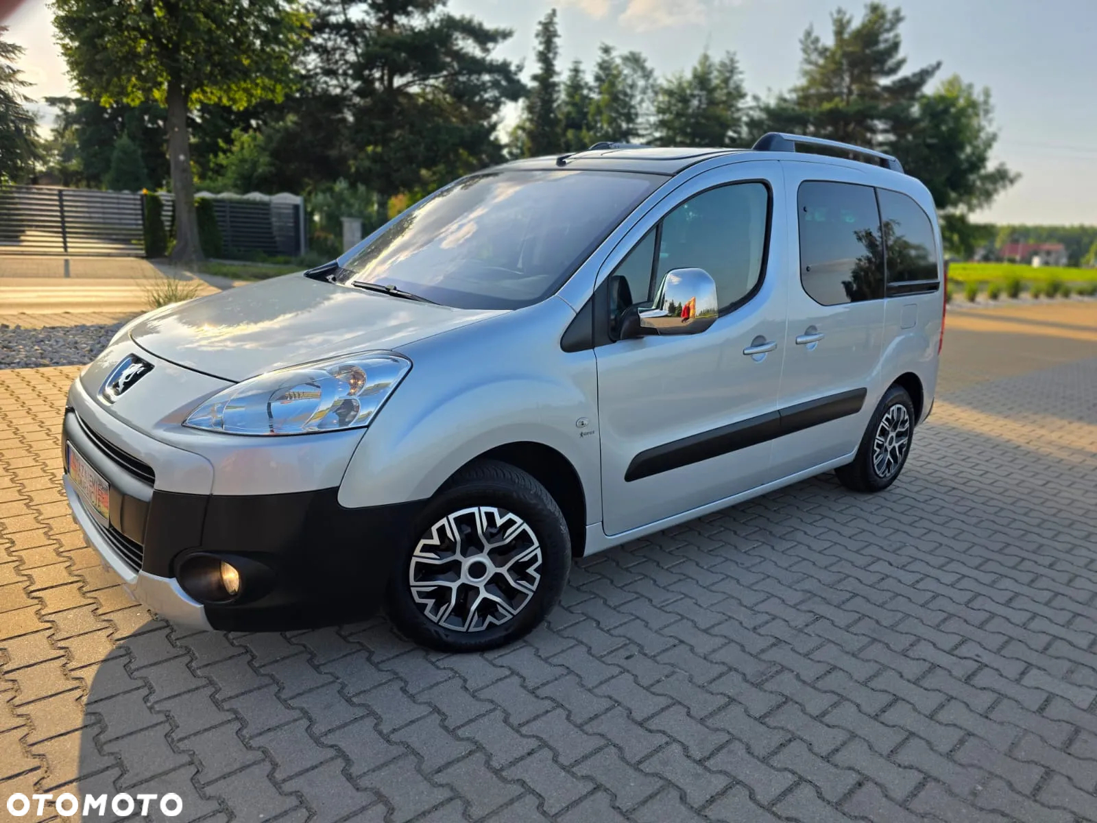 Peugeot Partner Tepee HDi FAP 110 Family - 2