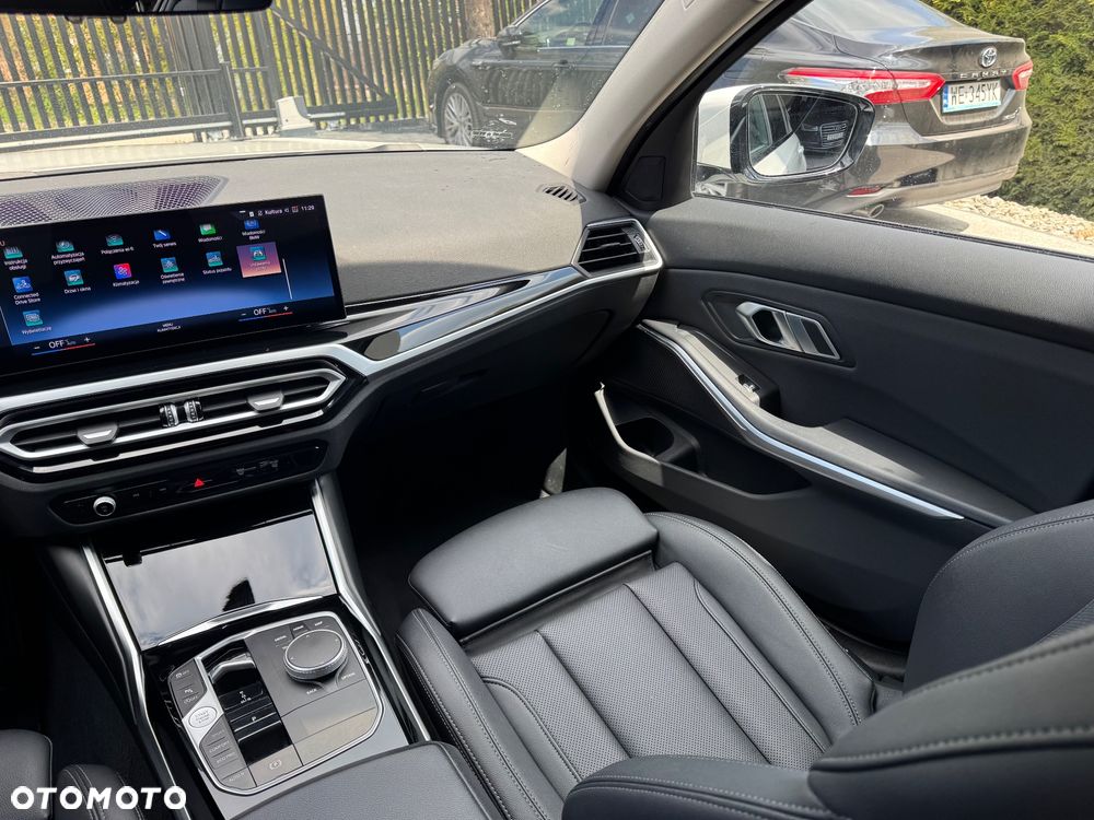 BMW Seria 3 - 11