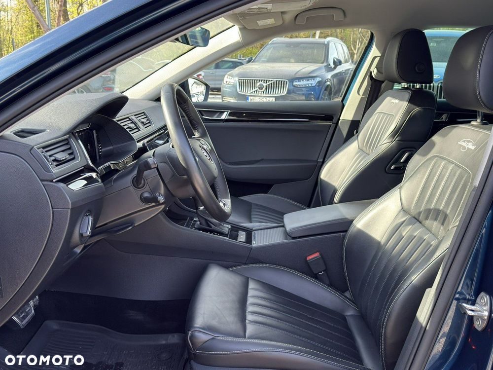 Skoda Superb 2.0 TDI SCR 4x4 L&K DSG - 14