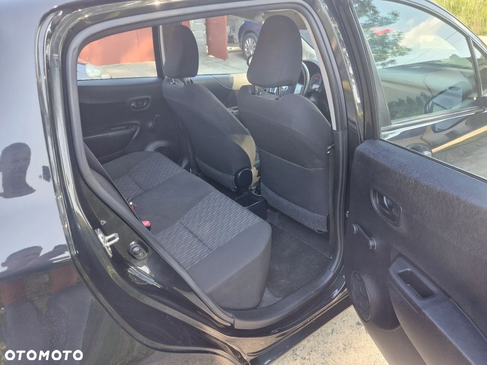 Toyota Yaris 1.33 Prestige - 10