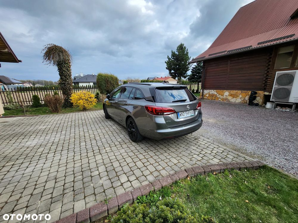 Opel Astra 1.2 T Ultimate S&S - 3
