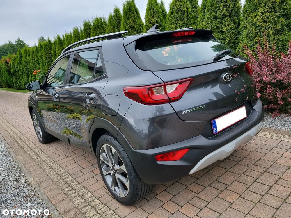Kia Stonic - 4