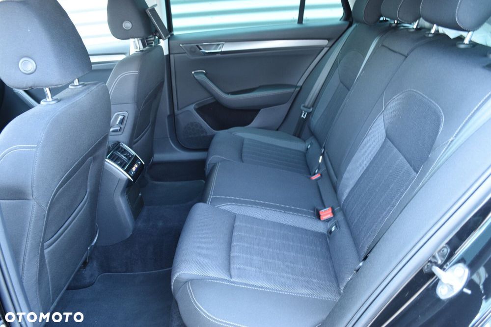 Skoda Superb - 32