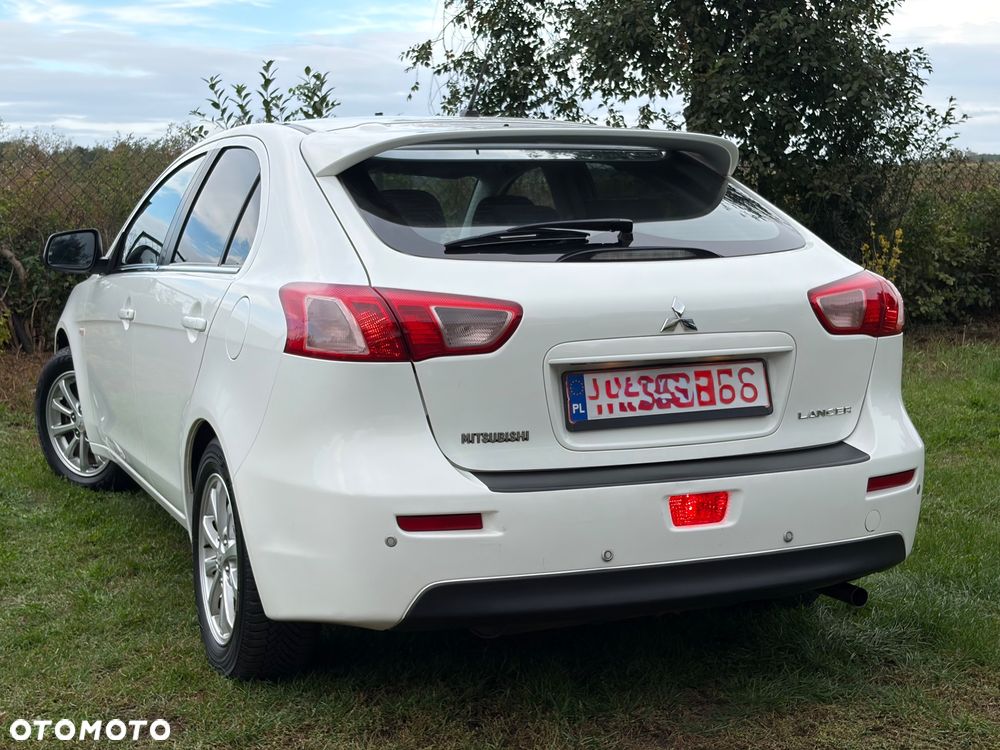 Mitsubishi Lancer - 15