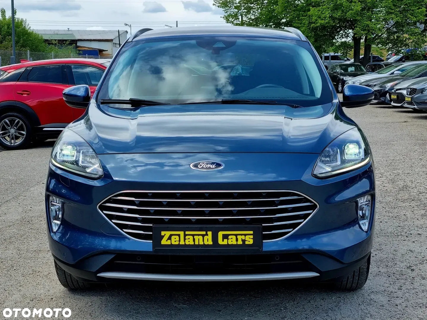 Ford Kuga 2.0 EcoBlue 4x4 TITANIUM - 4