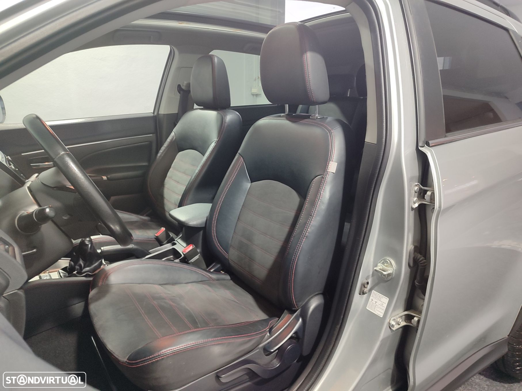 Mitsubishi ASX 1.6 DI-D Instyle Connect Edition - 13
