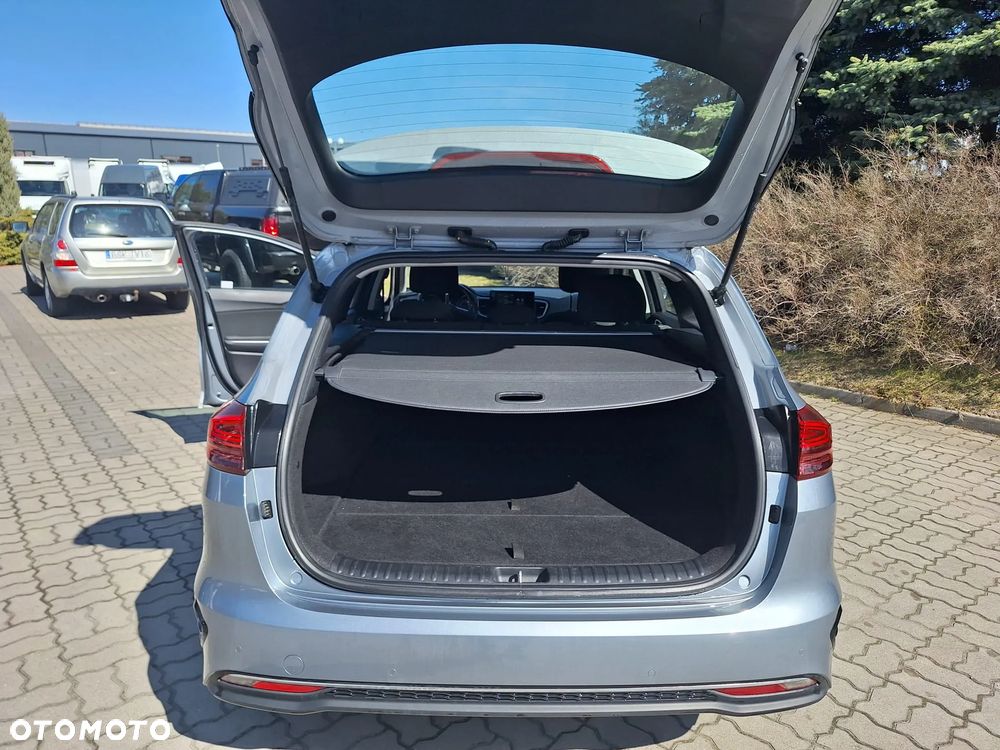 Kia Ceed 1.5 T-GDI M - 18